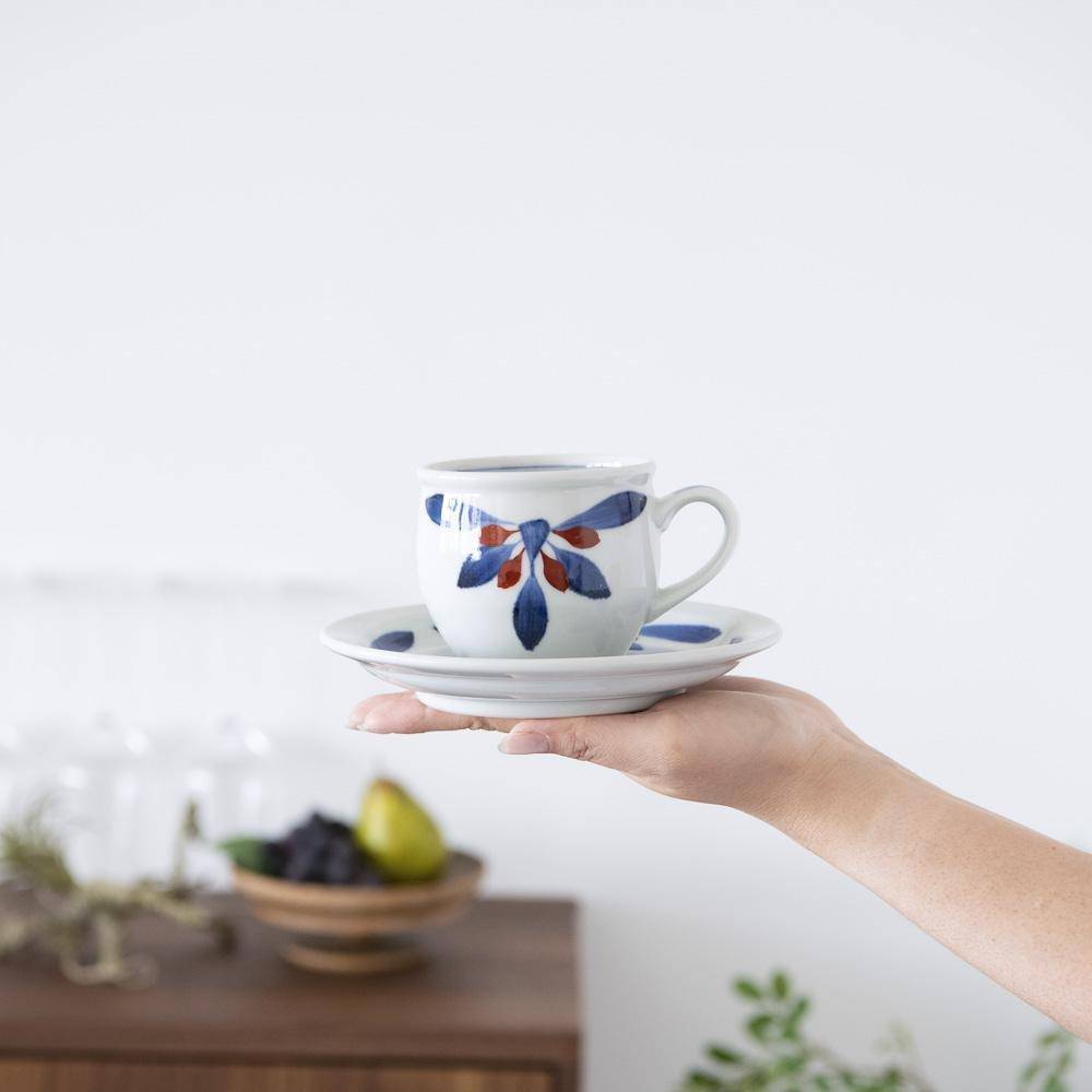 Red and Indigo Chrysanthemum Cup and Saucer