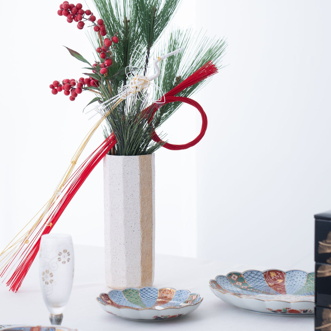 Gold Wave Pattern Flower Vase