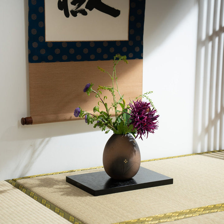 Jujube Flower Pattern Flower Vase