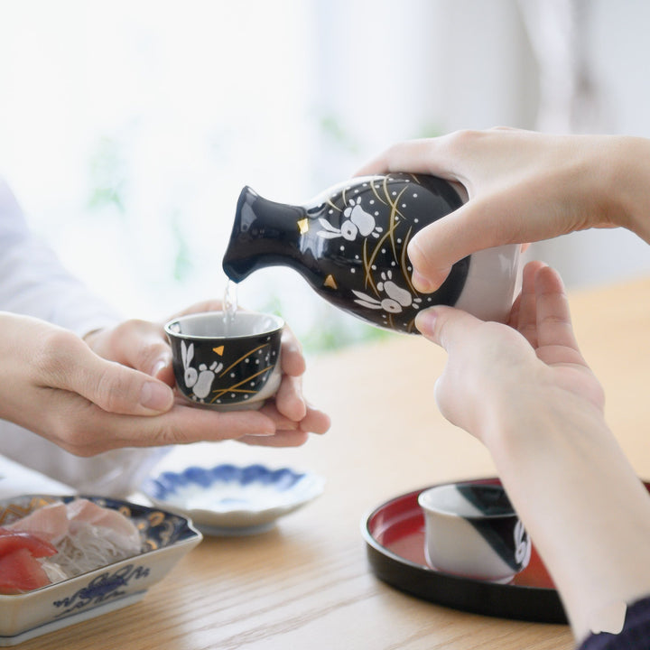 Jumping Rabbit Sake Set with Tray